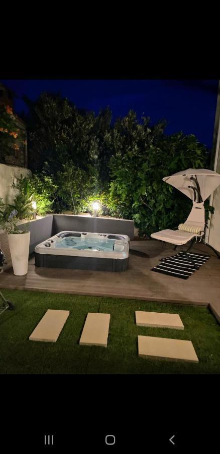 Apartments Villa 9 Подстрана Екстер'єр фото